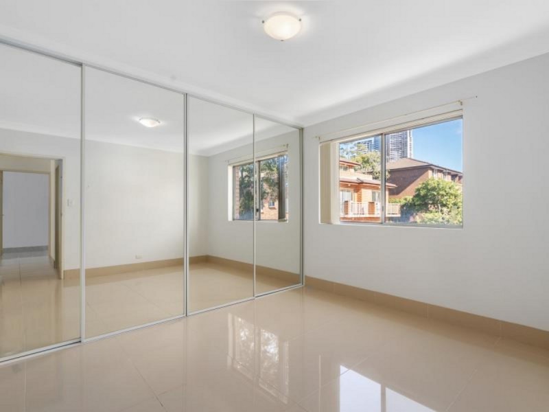 21/10-12 Thomas Street, Parramatta NSW 2150